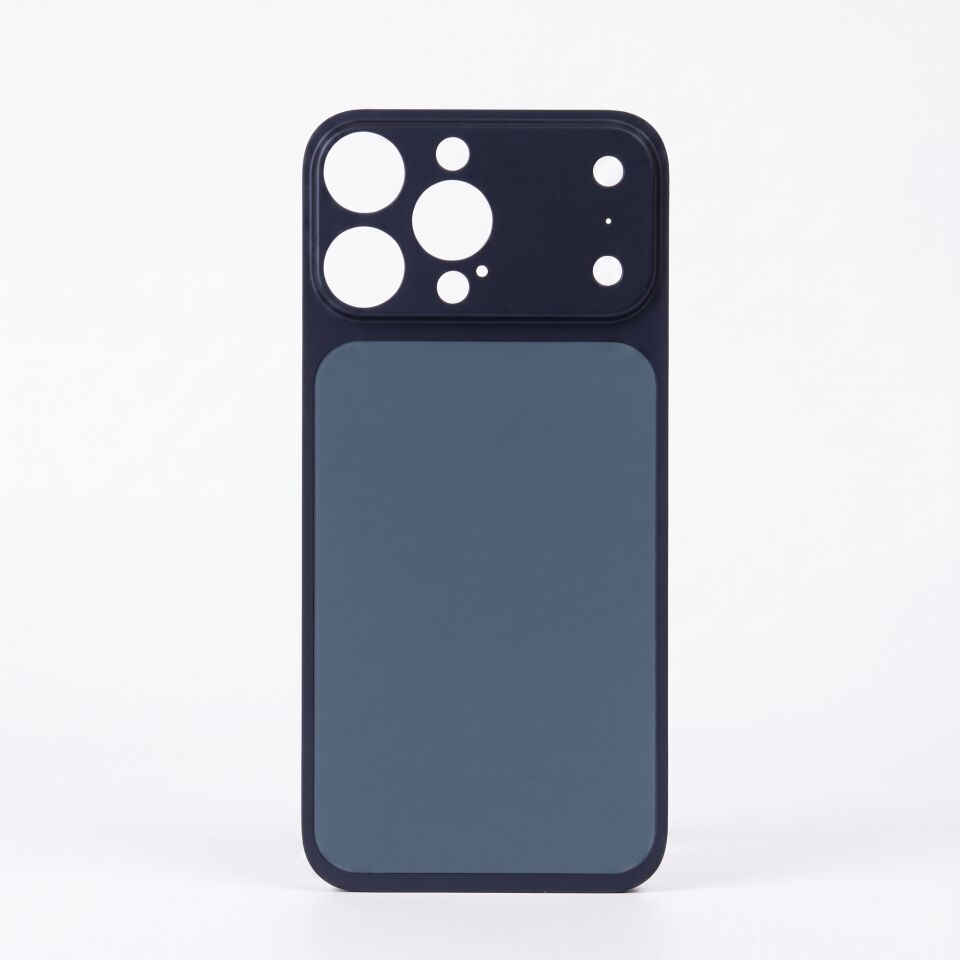 MiLi iPhone 17 Pro Max Stilinde Alüminyum Arka Panel