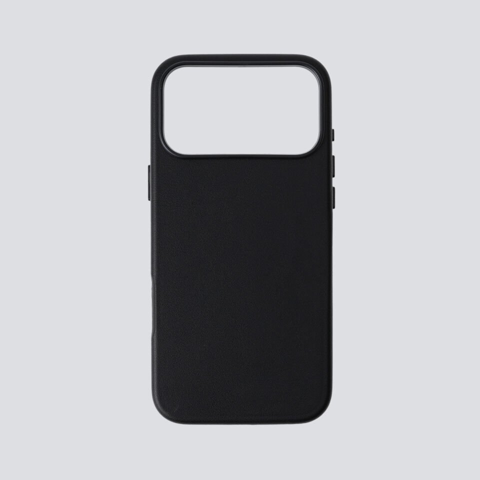 iPhone 17 Pro Max Metal Tuşlu Premium Koruma Mili Luxora Leather MagSafe Case