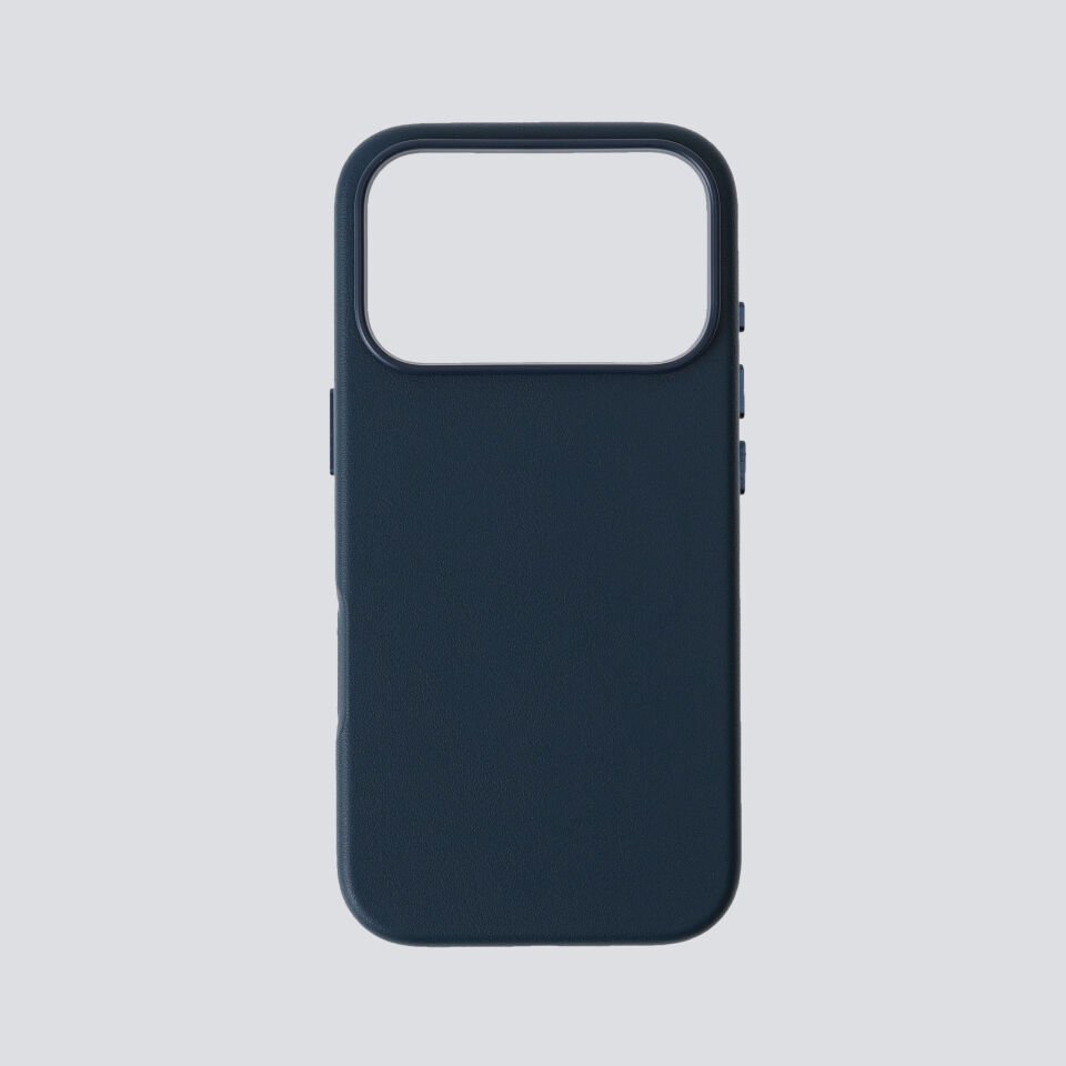 iPhone 17 Pro Metal Tuşlu Premium Koruma Mili Luxora Leather MagSafe Case