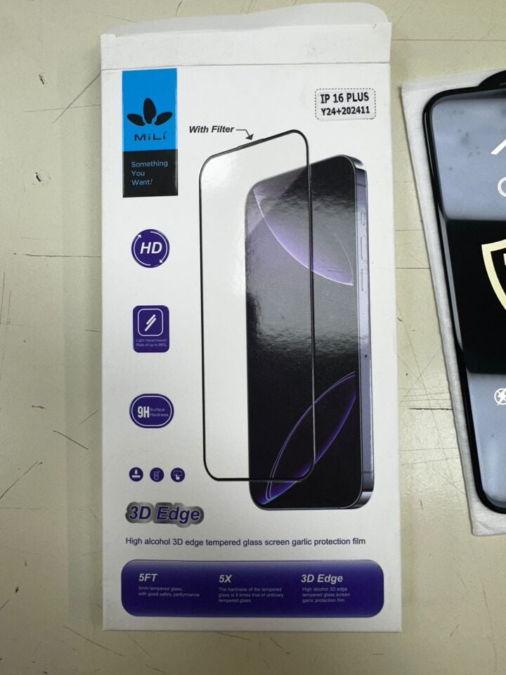 Mili iPhone 16 Plus Safir Ekran Koruyucu Super Armor ESD